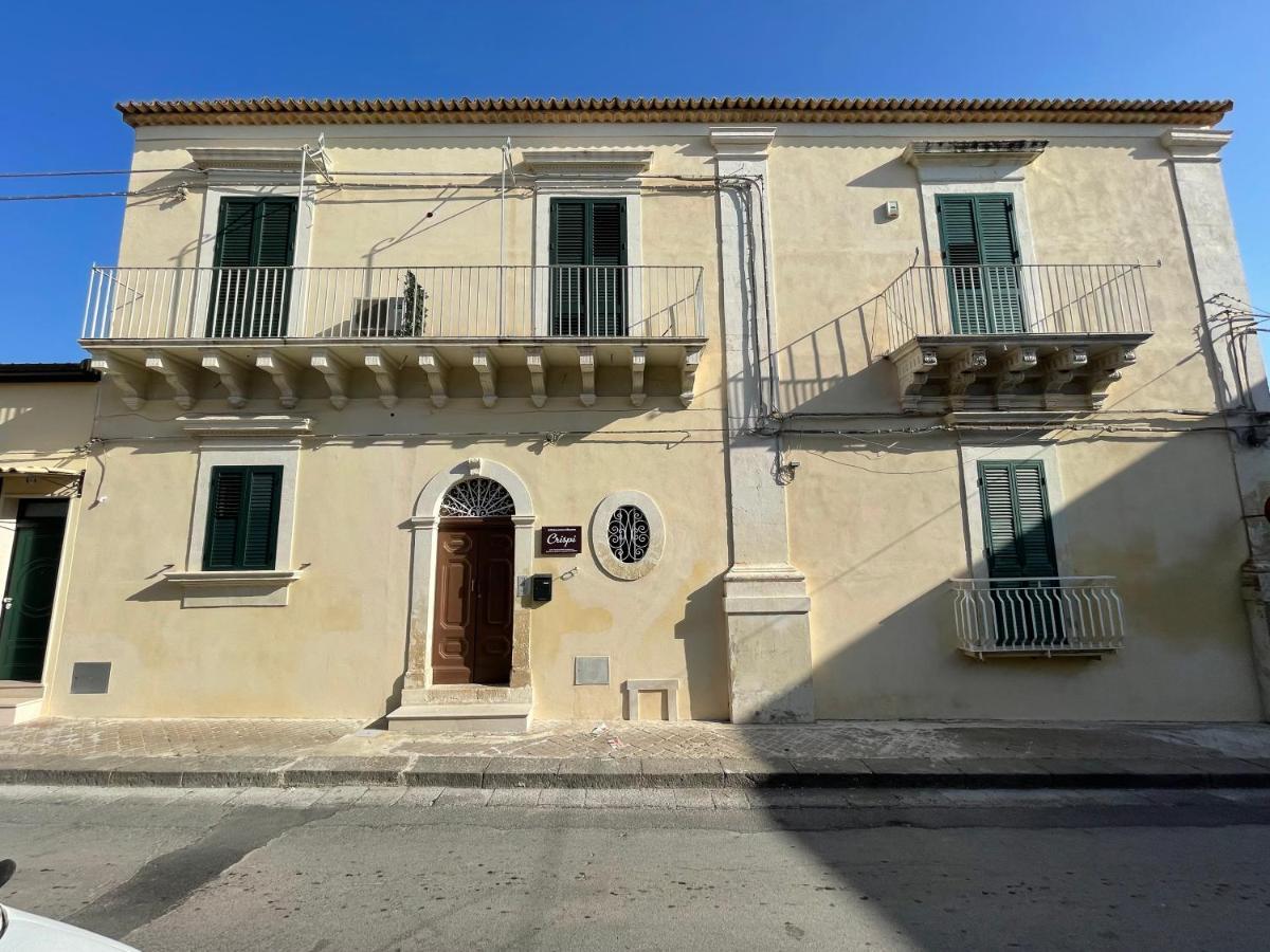 Отель Casa Crispi Ното Экстерьер фото