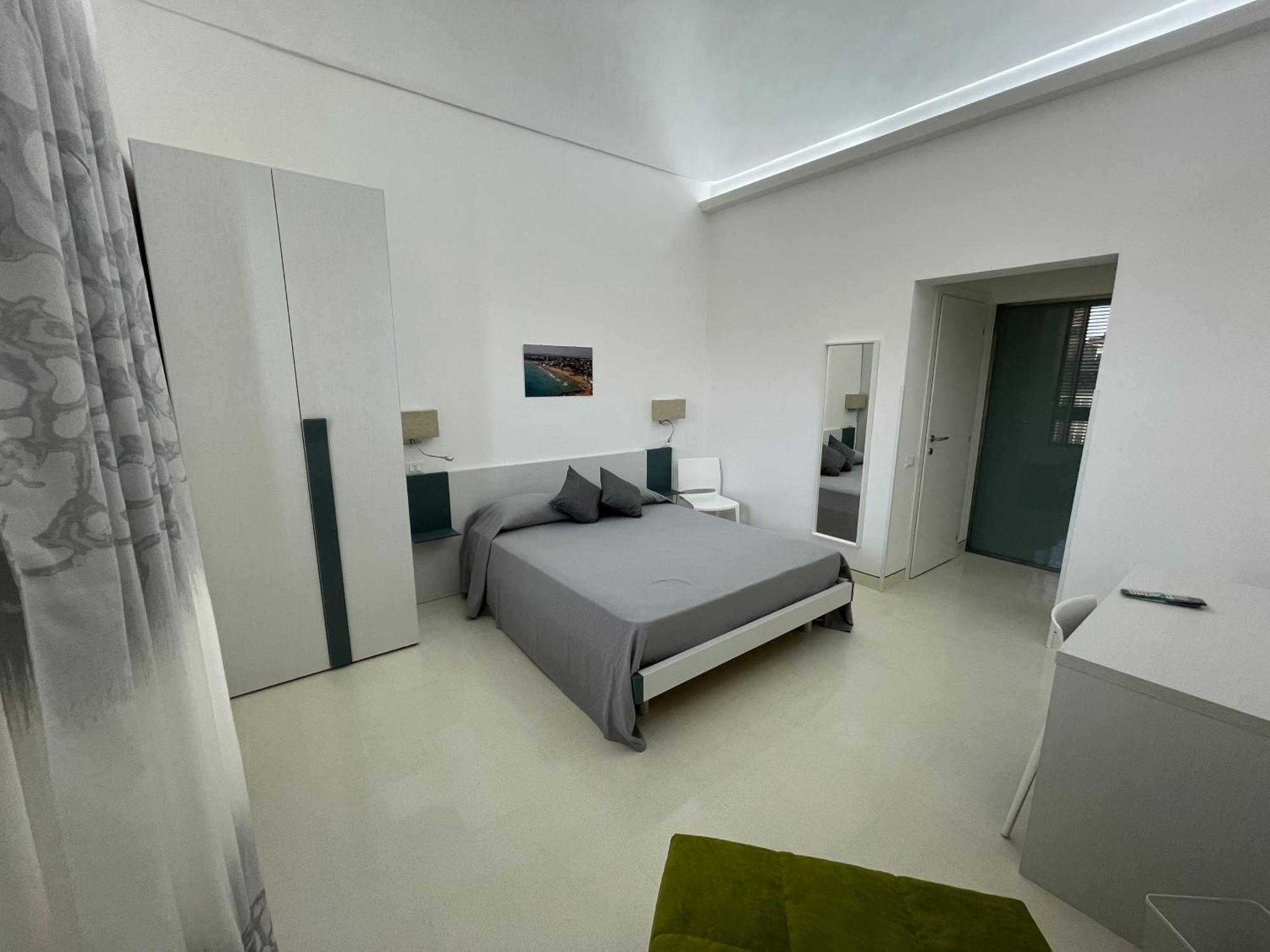 Отель Casa Crispi Ното Экстерьер фото